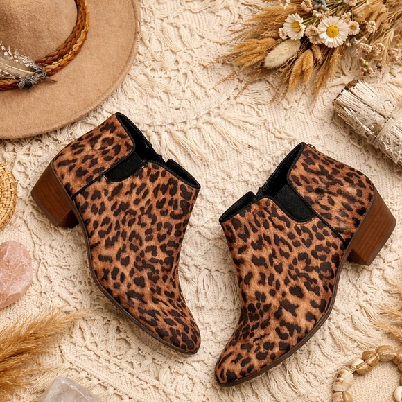 Circus by Sam Edelman Leopard Print Ankle Boots - Picture 1 of 9